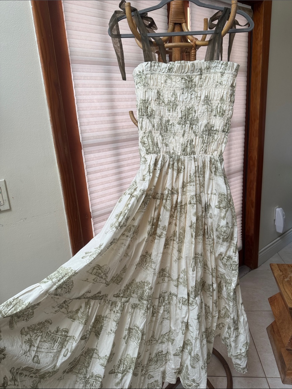 En Saison Cream Maxi Dress with Olive Print
